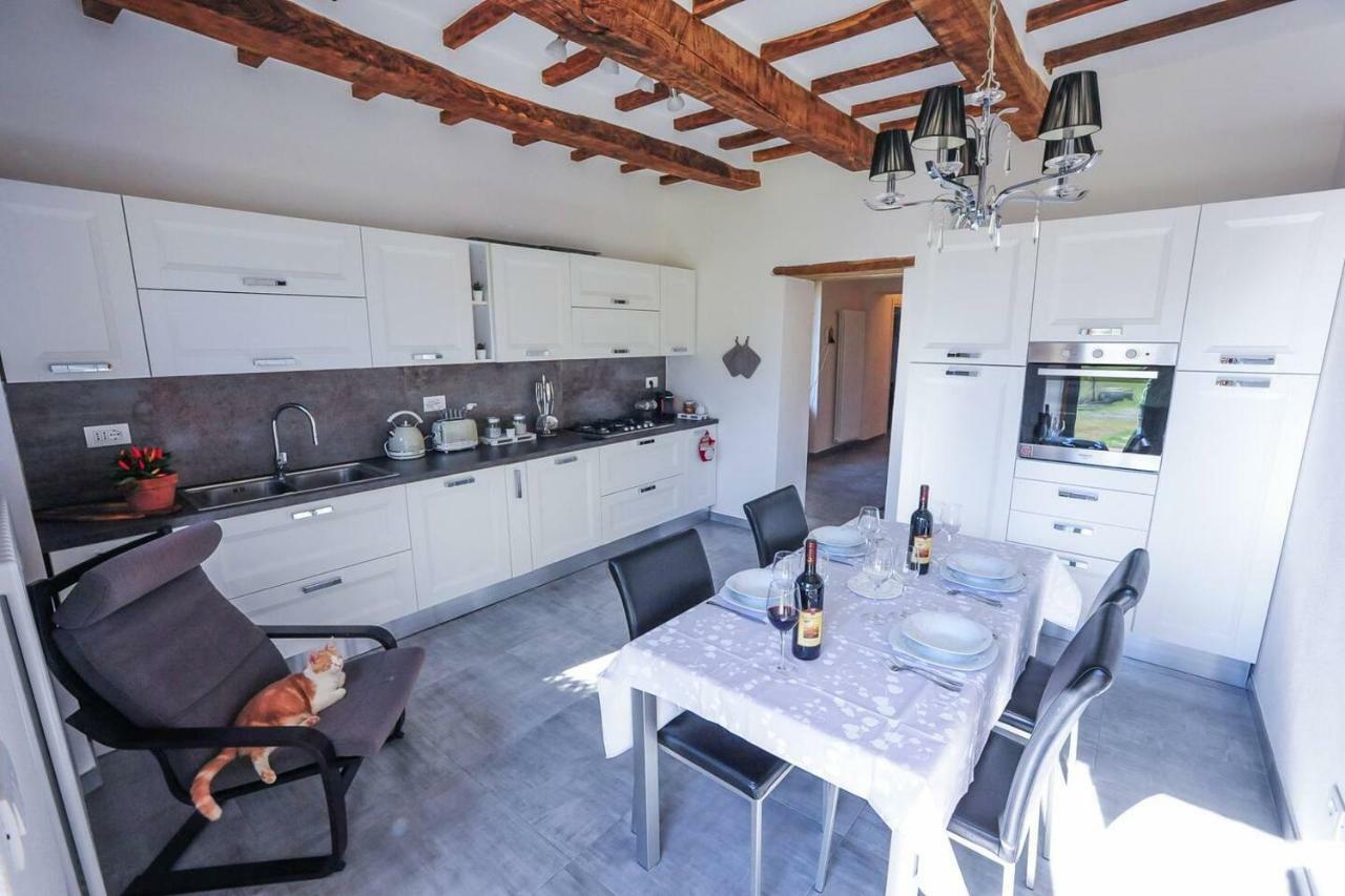 La Finestra Sul Castello Apartment อาร์ชิดอสโซ ภายนอก รูปภาพ