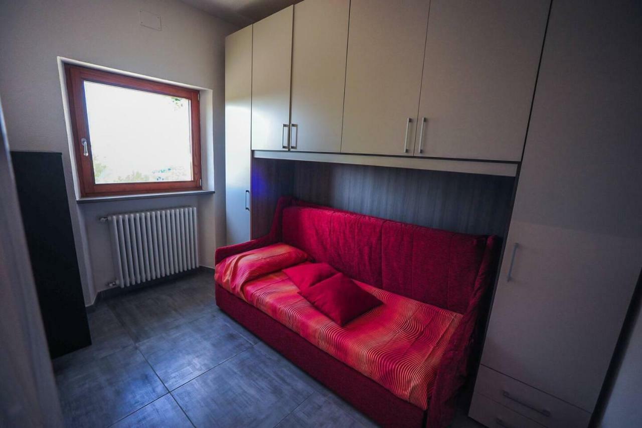La Finestra Sul Castello Apartment อาร์ชิดอสโซ ภายนอก รูปภาพ